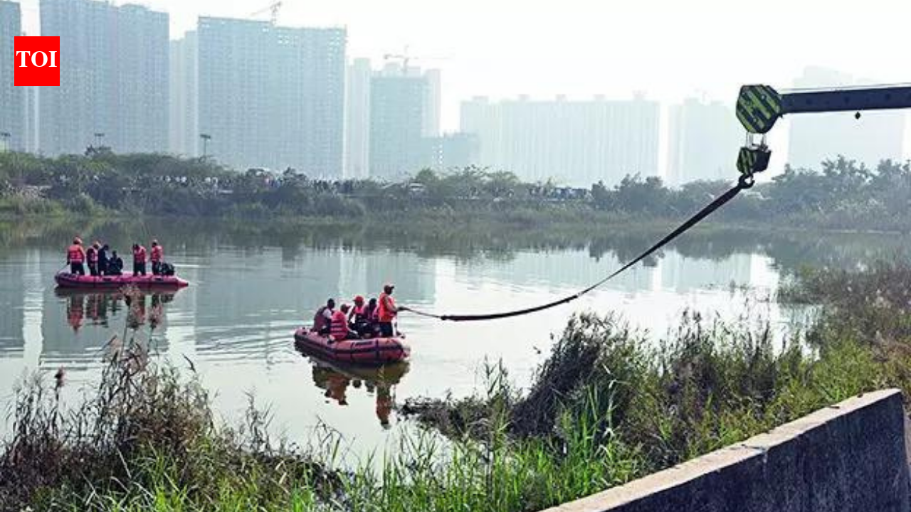 'Missing barricades, delayed rescue, safety lapses': Noida Authority grilled by SIT over techie’s death in Sector 150 pit
