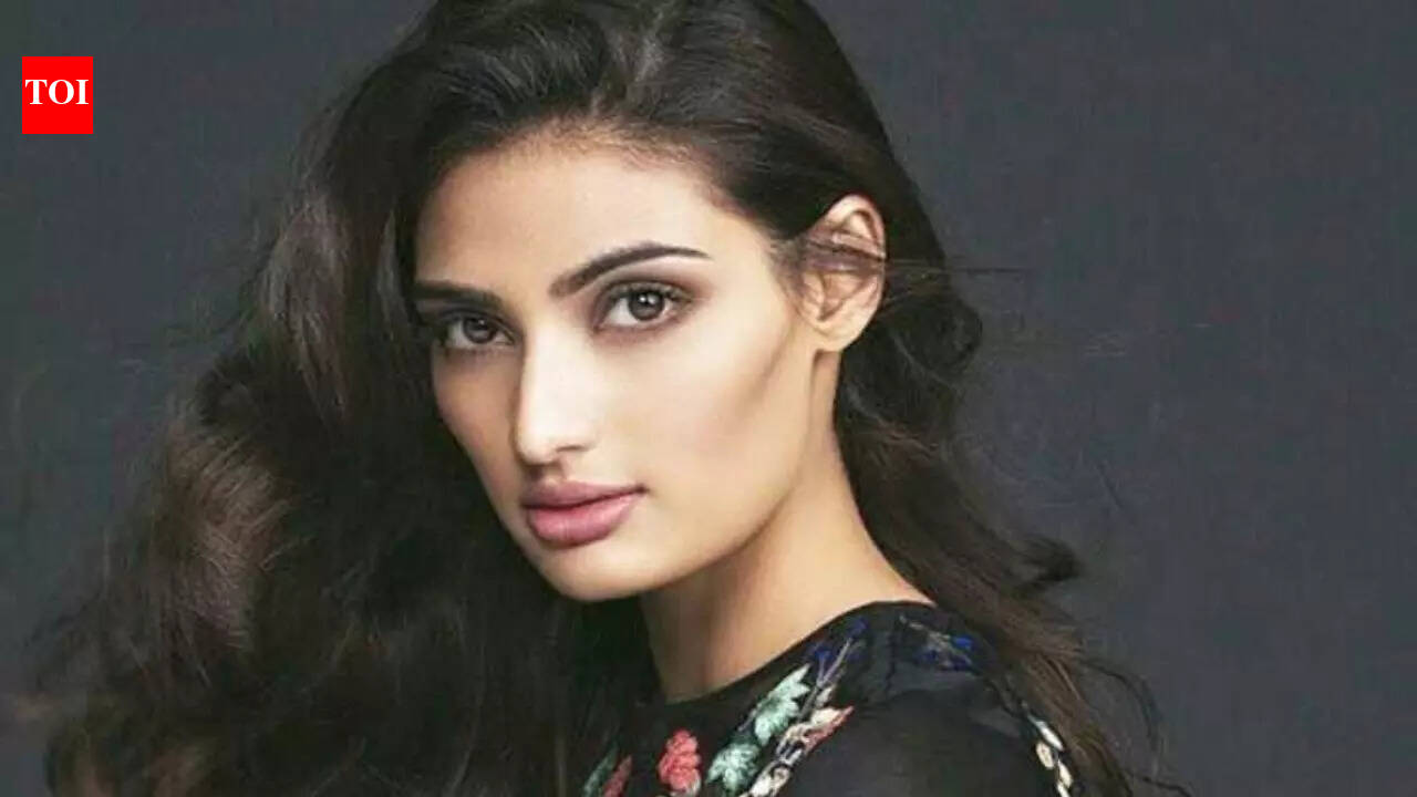 'The little girl that never stopped dreaming': Athiya Shetty cheers 'Border 2' producer Nidhi Dutta