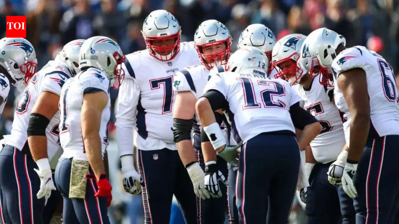 From Ben Affleck to Conan O’Brien, a closer look at the famous faces proudly cheering for the New England Patriots over the years