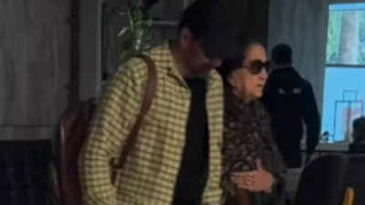 Dharmendra's first wife Prakash Kaur makes first appearance after his demise as she gets spotted with Sunny Deol, netizens call him the 'best son'