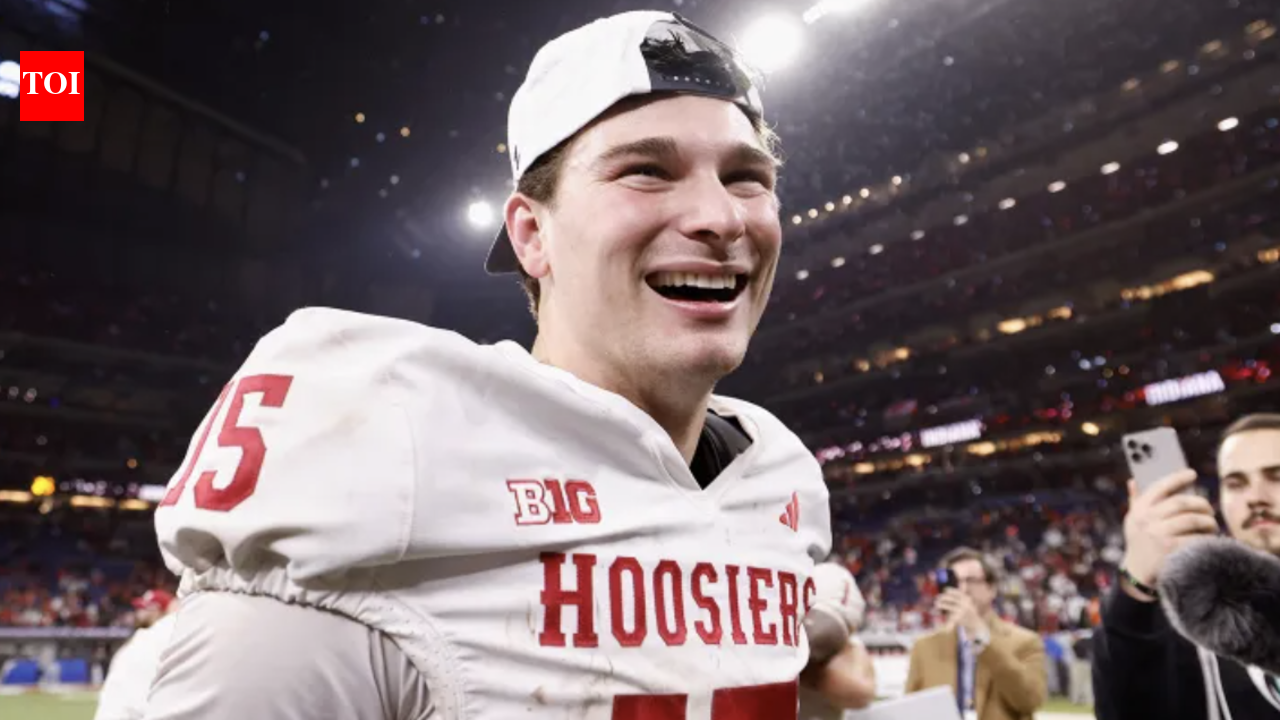 Fernando Mendoza declares for 2026 NFL Draft after historic heisman season