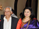 Ramesh Sippy, Wife Kiran
