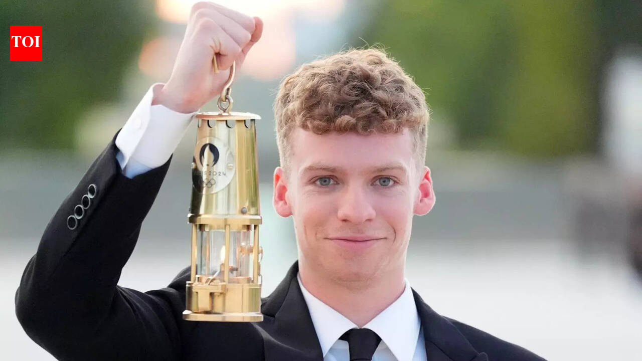 Leon Marchand's net worth: How Olympic swimming gold and world records built his wealth