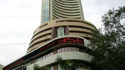 Sensex slips to 81.5k points, lowest level in 3.5 months