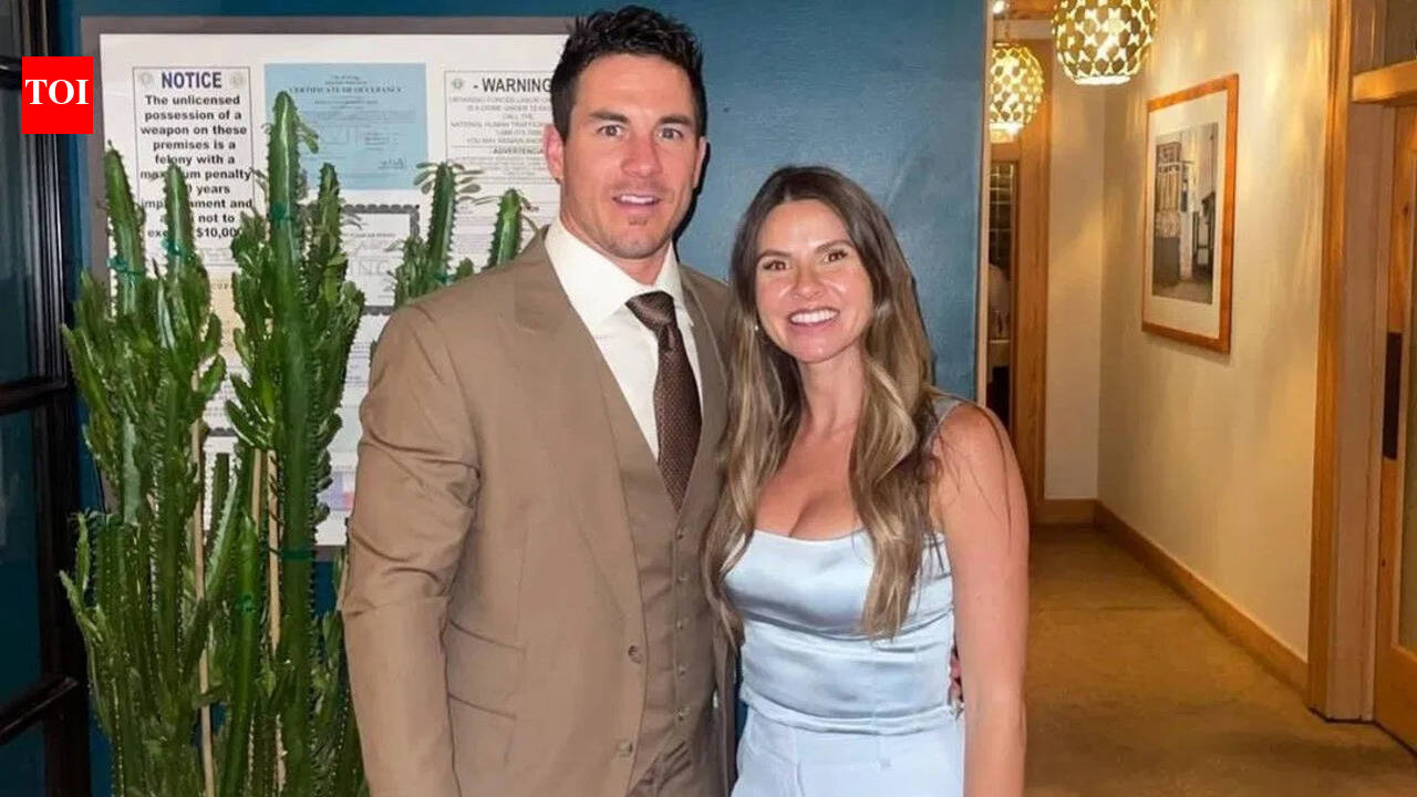 Nick Castellanos’ wife Jessica’s lighthearted comment adds charm to J.T. Realmuto’s family moment