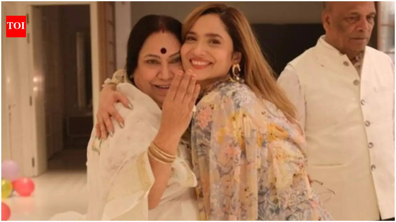 Ankita Lokhande shares a heartfelt birthday post for mother-in-law Ranjana Jain; says 'Aap saas se badhkar ek dost bankar aayi'