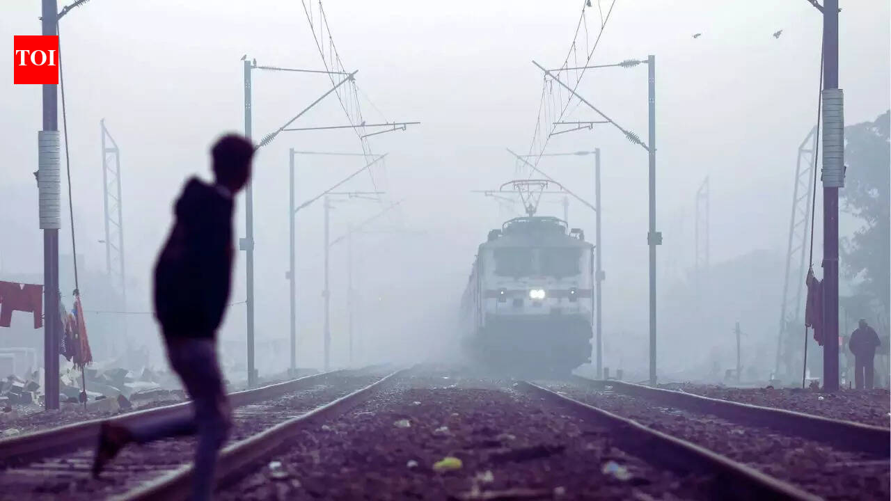 Explosion damages Amritsar–Delhi railway line in Fatehgarh Sahib; loco pilot injured