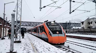 Vande Bharat dashing through snow: Rail minister Ashwini Vaishnaw shares stunning video of winter-ready train