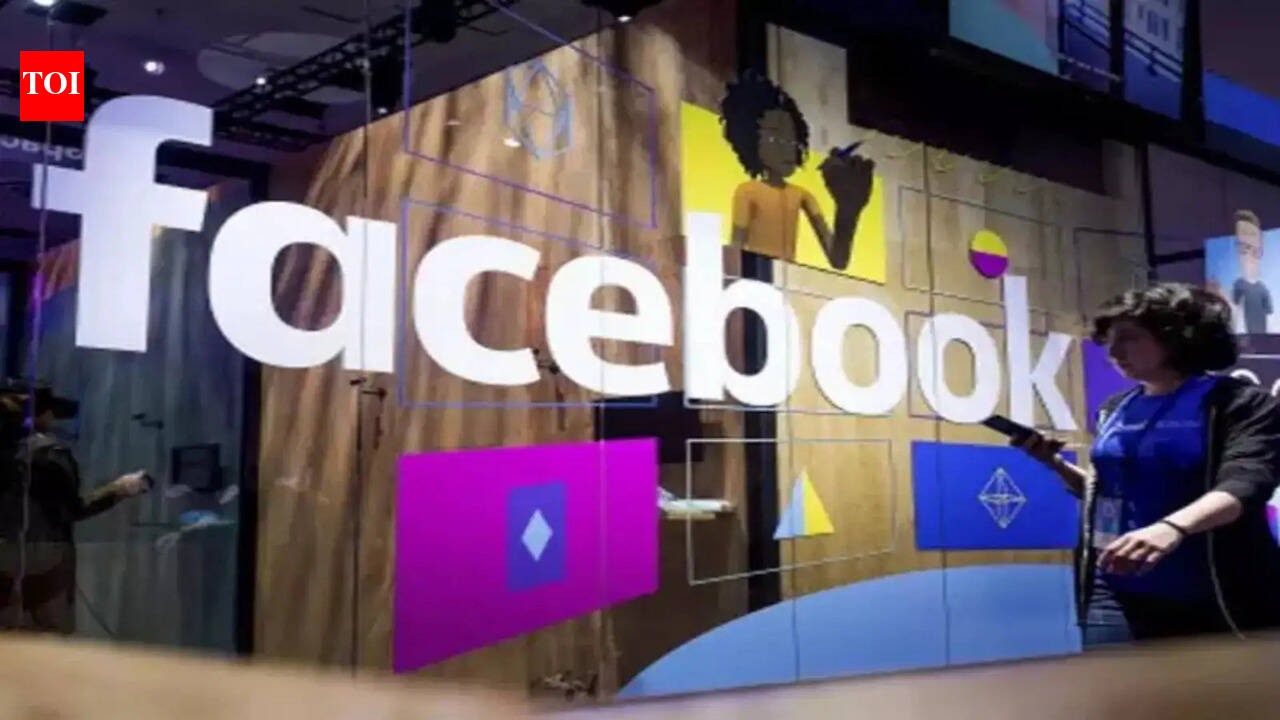 How to delete a photo or video from Facebook Story