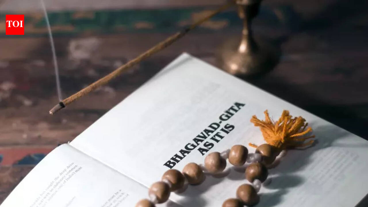 ​Bhagavad Gita shloka of the day to build quiet mental resilience