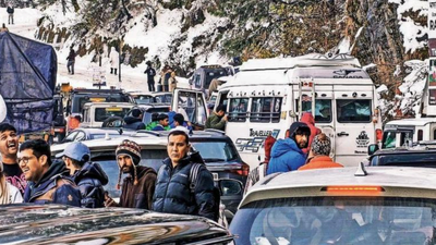 Snow brings pain in Himachal Pradesh: Roads closed, no power & water supply; tourists stranded
