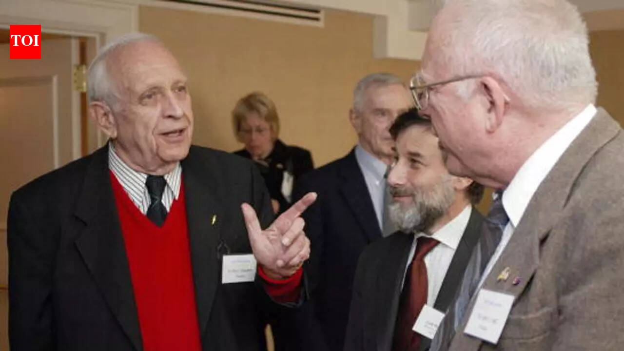 Nobel Laureate Roy Glauber says science is guesswork, not perfect logic