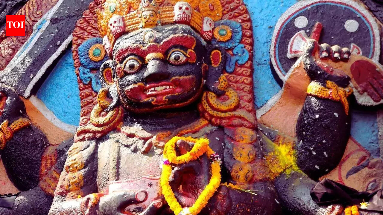 Signs that you have Kaal Sarp Dosh without knowing