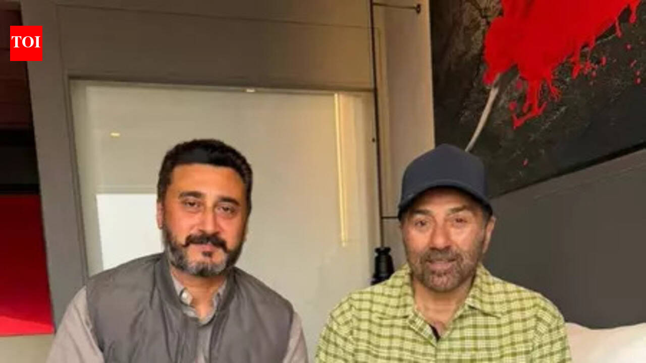 Sunny Deol meets family of Param Vir Chakra hero Nirmal Jit Singh Sekhon as 'Border 2' continues to impress audiences