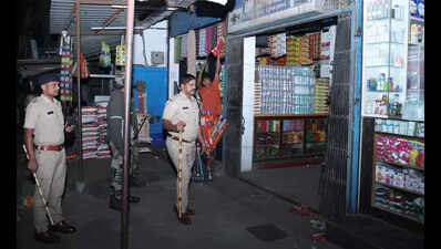 City police continues area domination drive in Mysuru