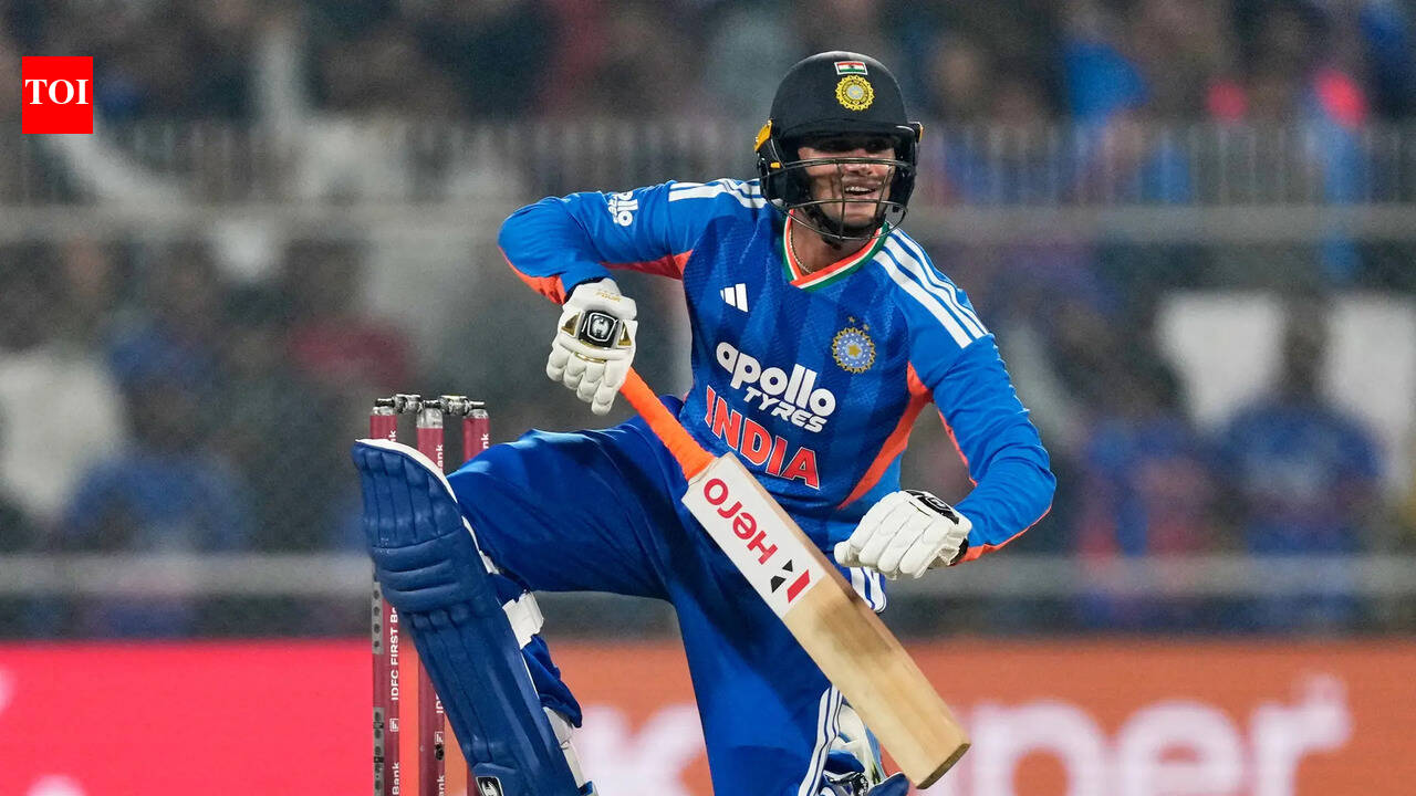 'Still can't get a 50 off 12 balls': Yuvraj Singh playful jab for Abhishek Sharma