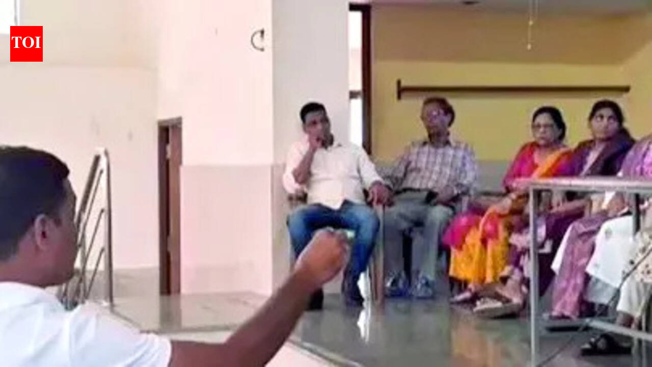 Reis Magos villagers oppose new casino vessel in Mandovi