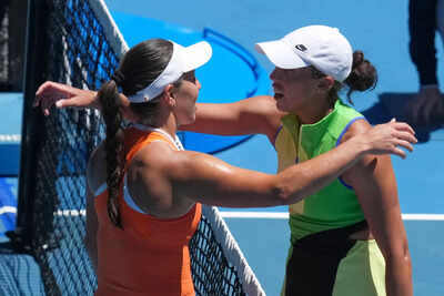 Australian Open: Jessica Pegula outclasses defending champion Madison Keys to storm into quarter-finals