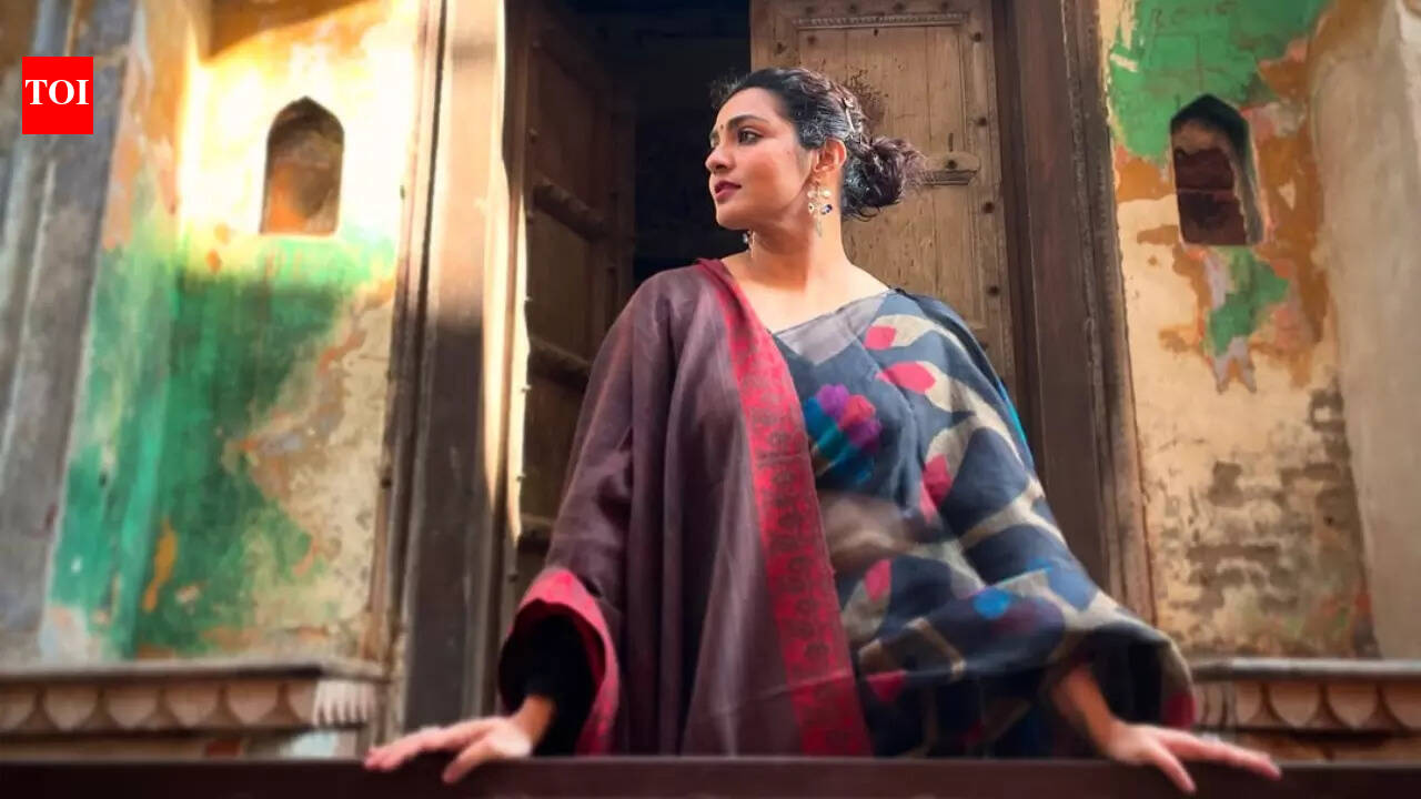 We tend to forget that the republic is the power of the people: Parvathy Thiruvothu