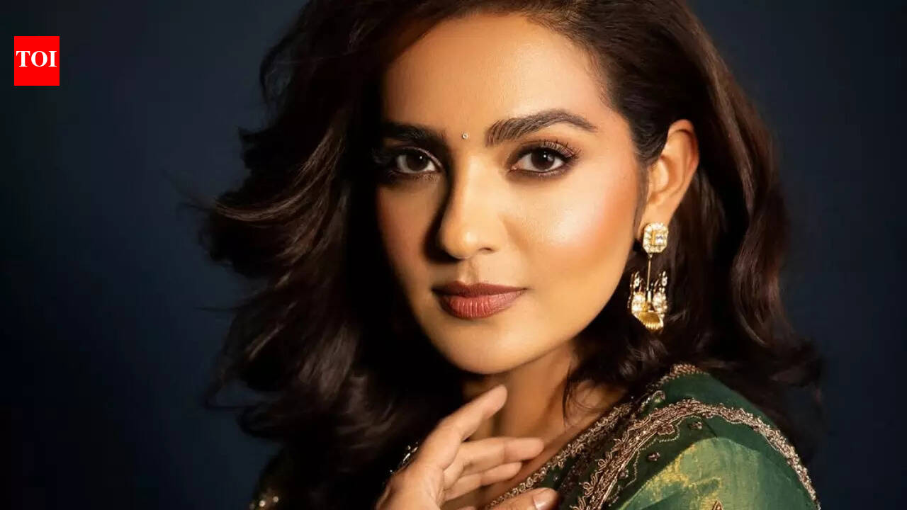 Parvathy Thiruvothu pens powerful message on Republic Day 2026: ‘I urge you to reflect and work on your core values’