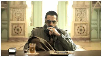 Adtiya Dhar completes Arju Rampal's characetr arc as Major Iqbal for Dhruandhar 2