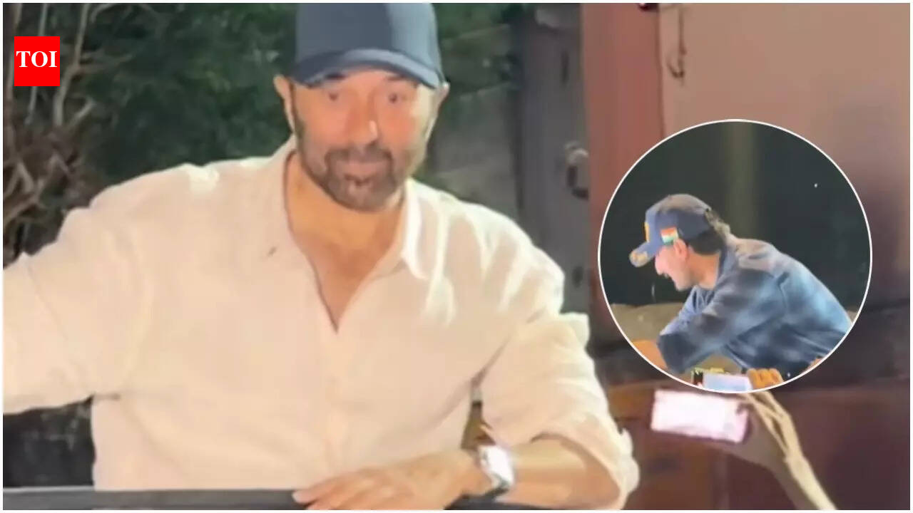 'Border 2': Sunny Deol and Ahan Shetty surprise fans with a visit to Mumbai’s Gaiety Galaxy; crowd goes berserk