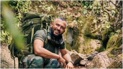  Intent should be to straighten ‘the spine of countrymen,’ not money making