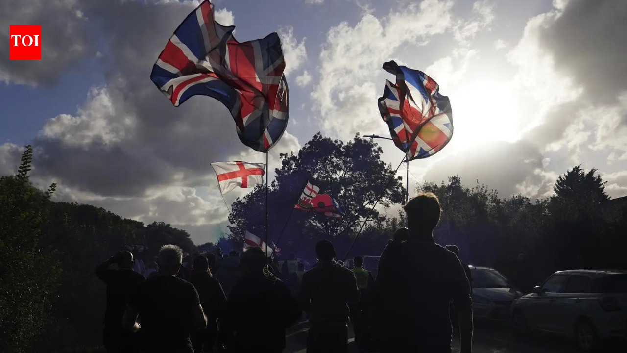 British nationals charged with ‘targeting’ Pakistan dissidents in UK