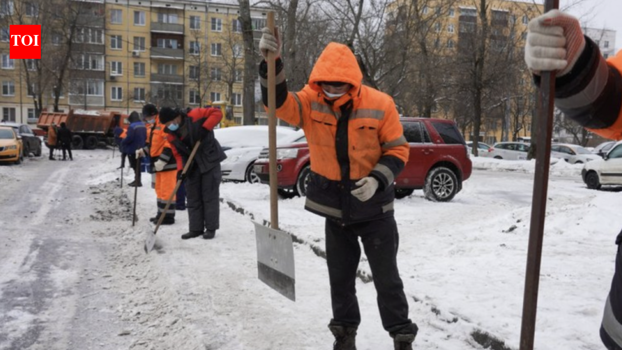 Russia to hire 40,000 Indian workers in 2026, paying up to $1,000 per month amid labour shortage: Report