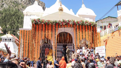 Kedarnath, Badrinath and 47 affiliated temples considering a ban on entry of non-Hindus