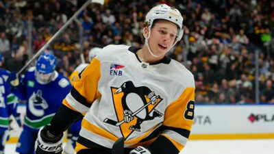 "A couple teams asked, but..." Marc-Andre Fleury puts NHL comeback rumors to rest while keeping fans guessing about his next move