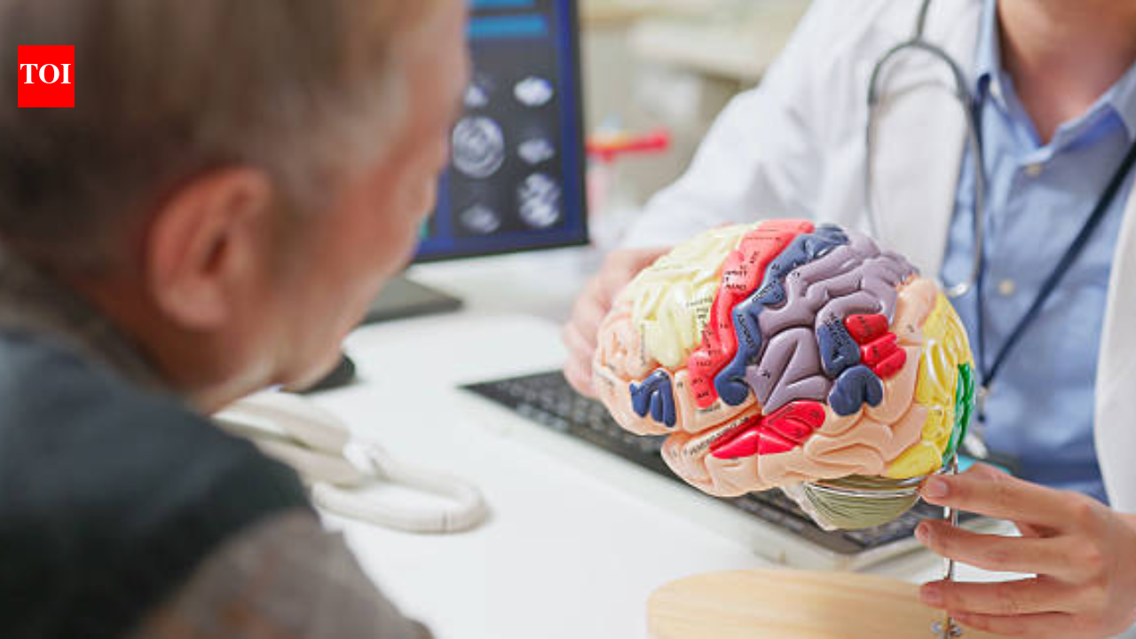 “I felt numb on one side”: Doctor explains how sudden numbness can signal a brain aneurysm