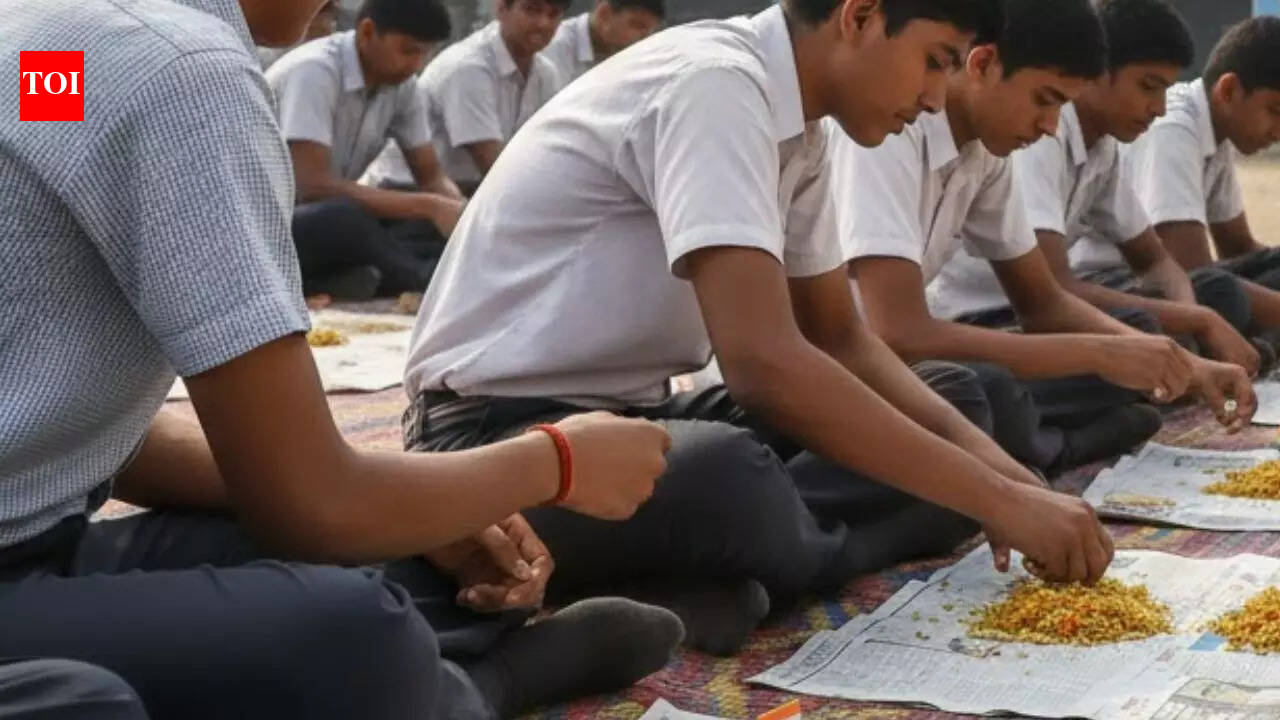 Madhya Pradesh govt school students served Republic Day meal on torn book pages