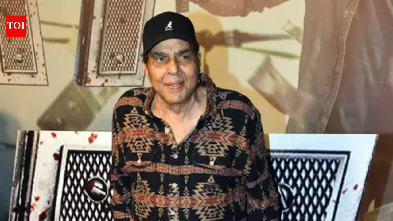 Ramesh Sippy and Hema Malini reveal Dharmendra mixed vodka in coconut water, walked 50 kms for Sholay