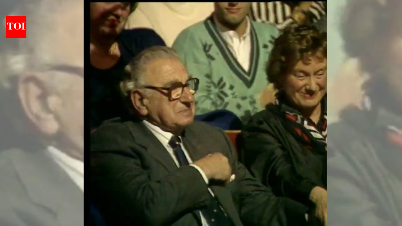 Holocaust hero’s viral BBC moment: Decades-old Nicholas Winton clip resurfaces