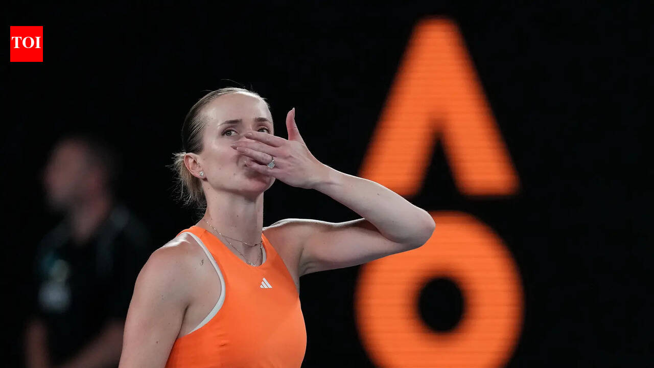 Svitolina scorches Gauff in Melbourne heat, sets up Sabalenka semi-final clash