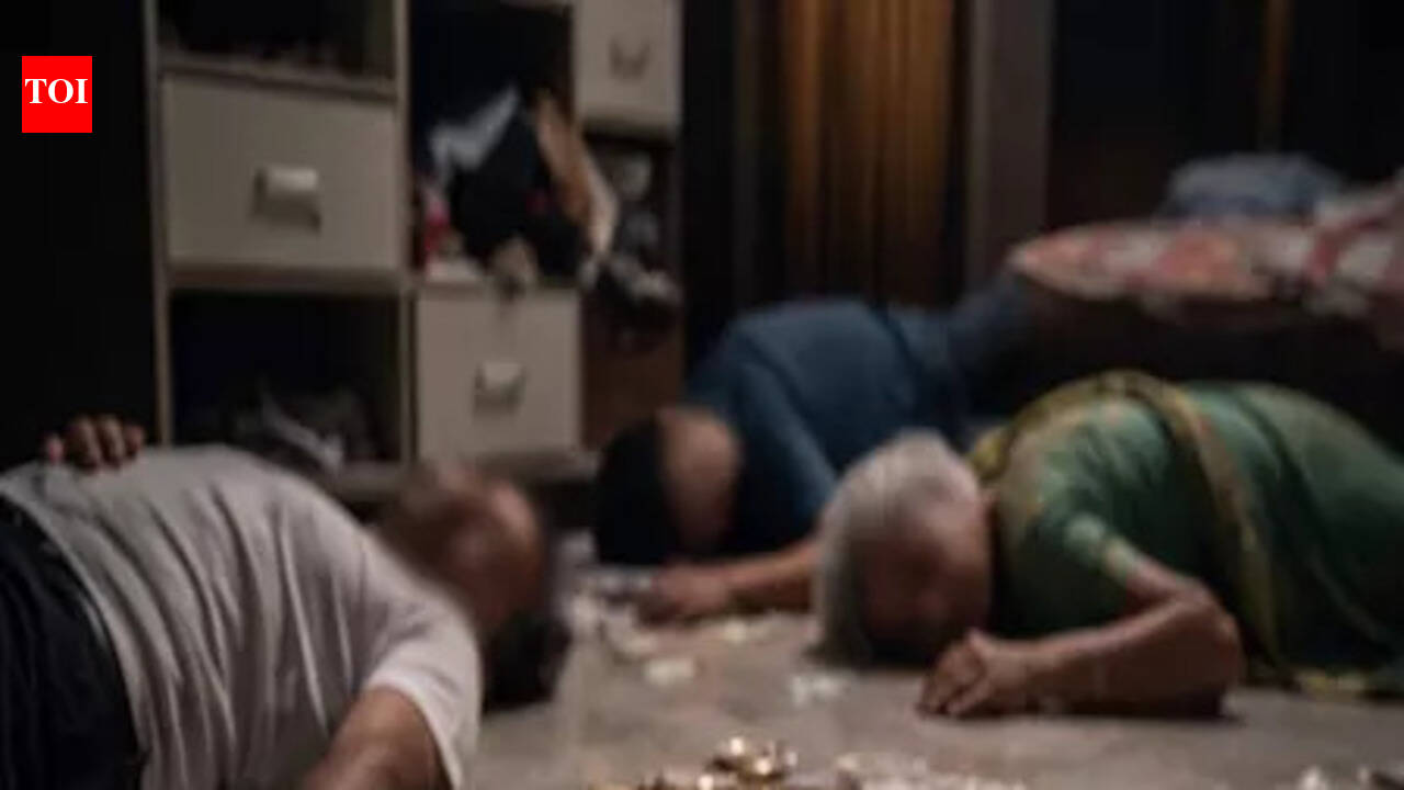 Retired civil surgeon’s family sedated, Rs 12 lakh looted in Jamui