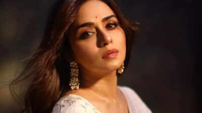 Amruta Khanvilkar on facing stereotypes: ‘Being a Marathi actor comes with labels’