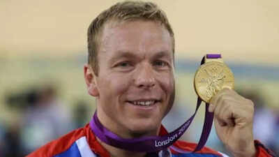 Olympic legend Sir Chris Hoy shows 12-week fight back after worst crash left him with broken leg