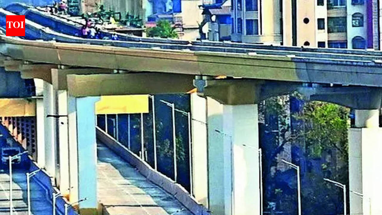 ‘Invitation to crashes’: 4-lane MMR bridge near Mumbai suddenly narrows to 2; MMRDA denies design flaw