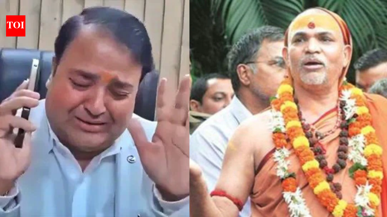 'Shankarcharya' Avimukteshwaranand row: Ayodhya GST deputy commissioner resigns backing Modi-Yogi govt; breaks down in tearful video