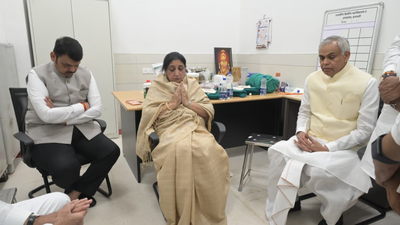Ajit Pawar's death: Fadnavis-Shinde reach Pawar residence in Baramati; console wife