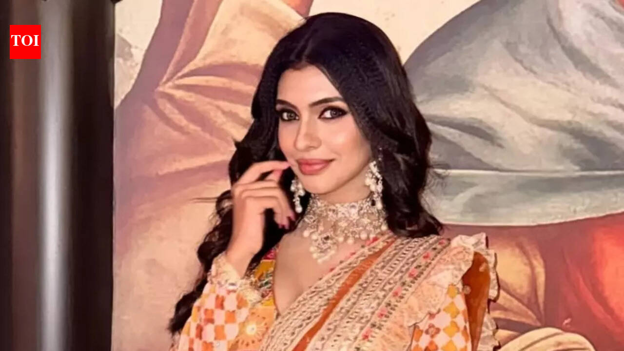 Neha Varma says goodbye to Naagin 7