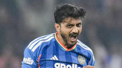 'Didn't know I was going to bat at 5': Axar Patel credits 'Virat bhai' for World Cup final knock