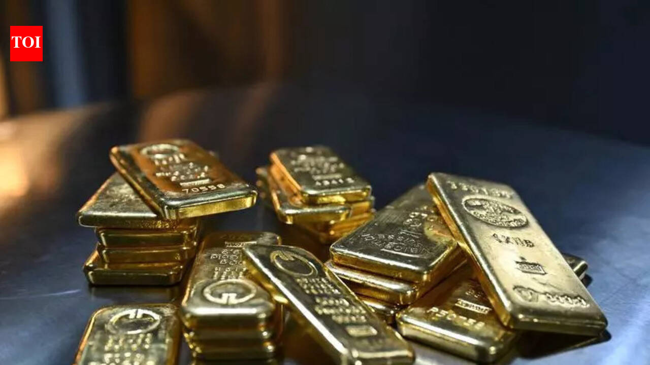 Smugglers ditch Dubai gold for hydroponic ganja from Thailand