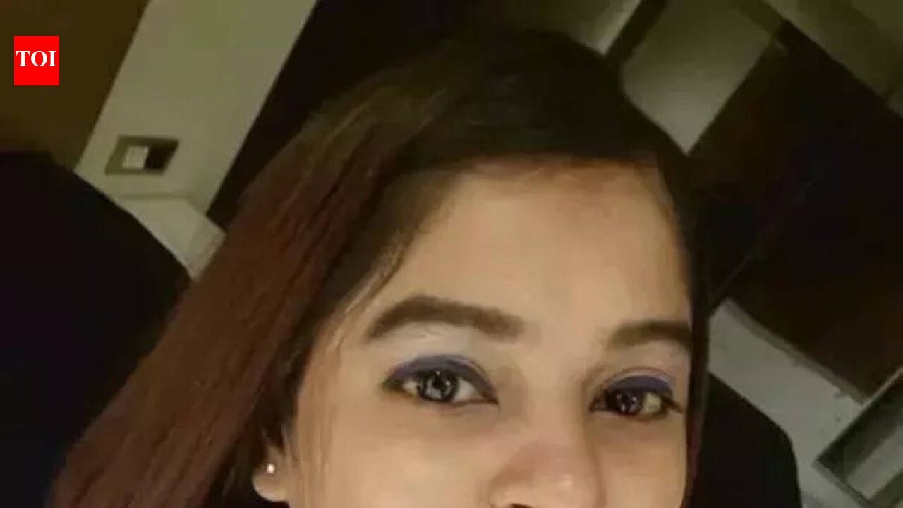 Want probe: Mom of flight attendant