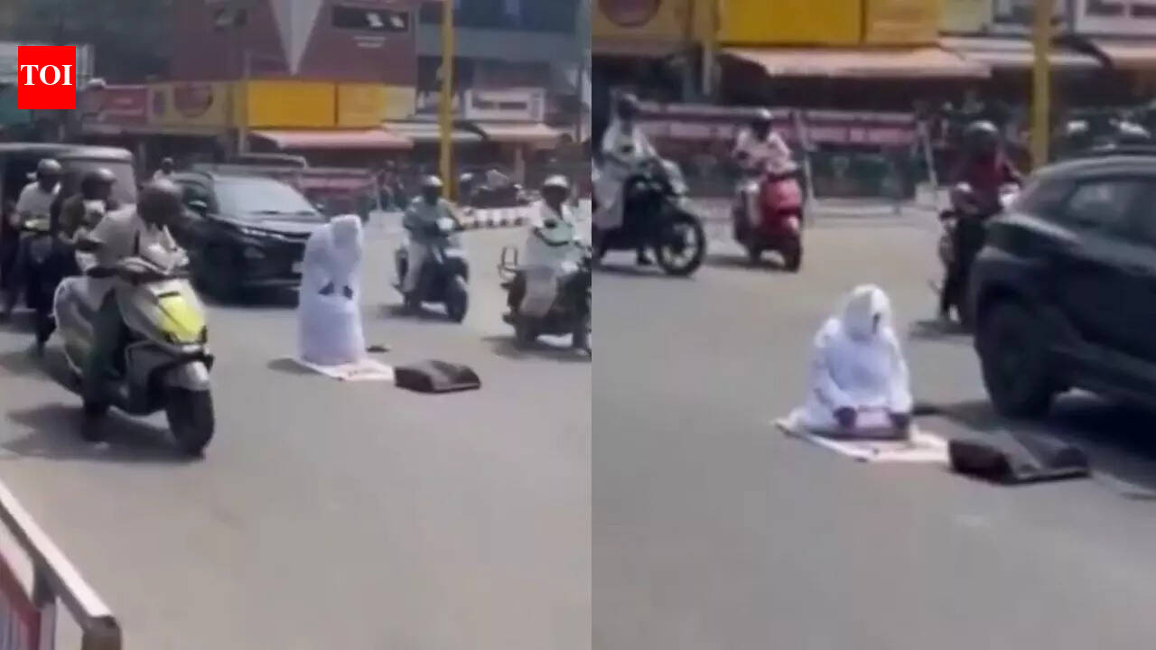 Woman performs Namaz on road in Kerala’s Palakkad, says it was protest over property dispute; detained