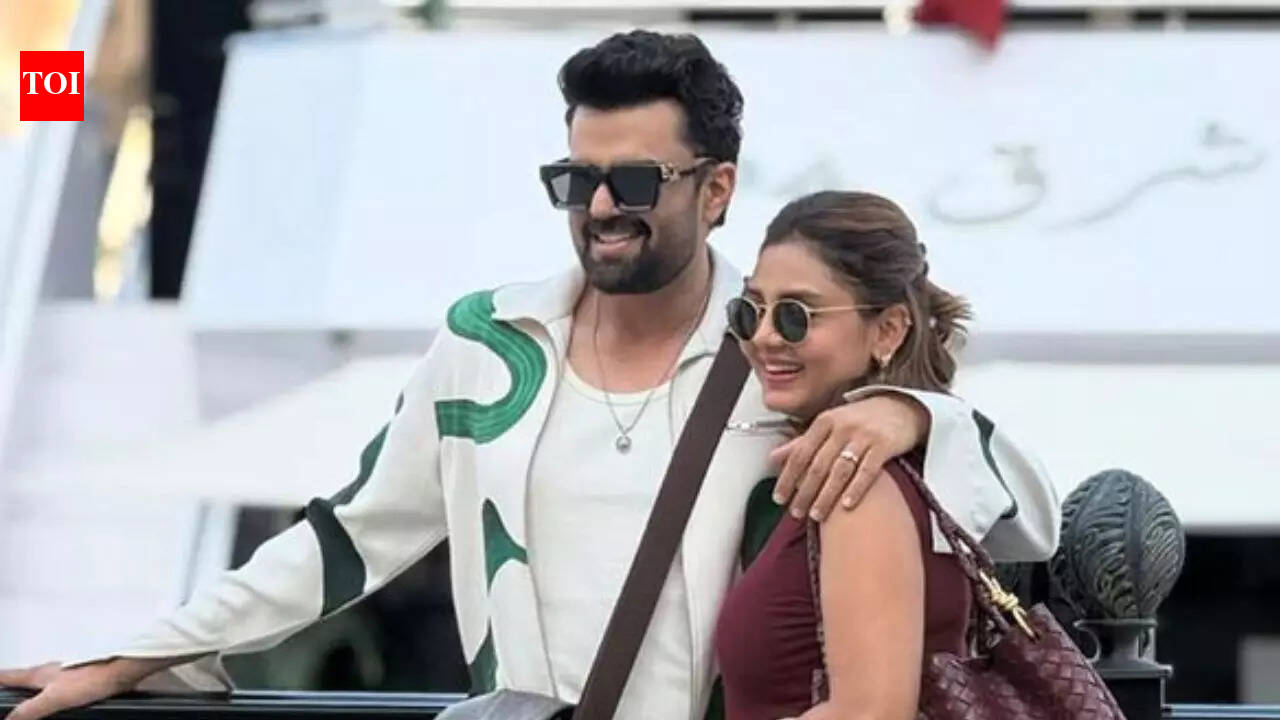 Maniesh Paul promises ‘will irritate you forever’ on completing 19 years of marital bliss with wife Sanyukta