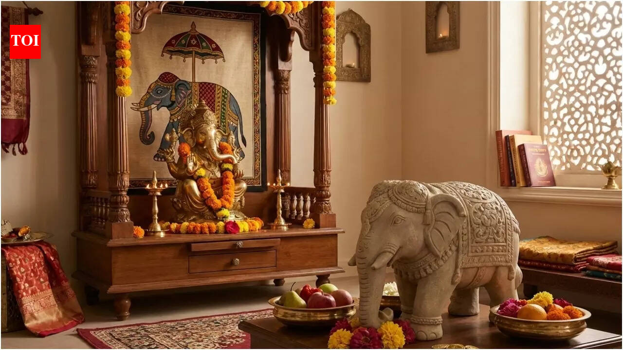 Why the Elephant symbol is connected with Lord Ganesha and the benefits of keeping it at home