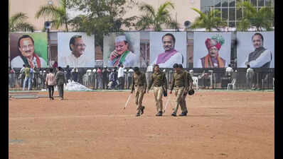 Amid chants, Baramati and Pawar family bid farewell to beloved Dada